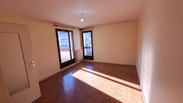 Appartement à louer à Motte-Servolex (73290)