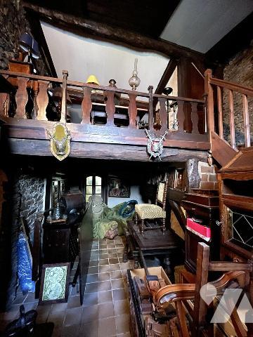 A VENDRE - SAINT-JEAN-DE-BOISEAU - En village - Maison d'env 82.99m² (111.23m² utile) sur 308 m² 
