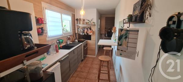 Appartement F4 à vendre  4 pièces - 85 m2 LE PRADET - 83