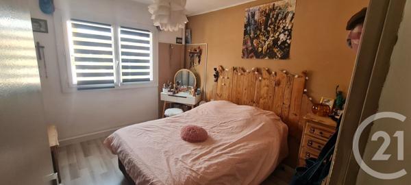 Appartement F4 à vendre  4 pièces - 85 m2 LE PRADET - 83