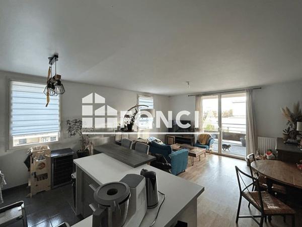 Location Appartement 3 pièces 65.3 m² - 14, 16, 18 RUE DU HAUT ROCHER Angers 49100