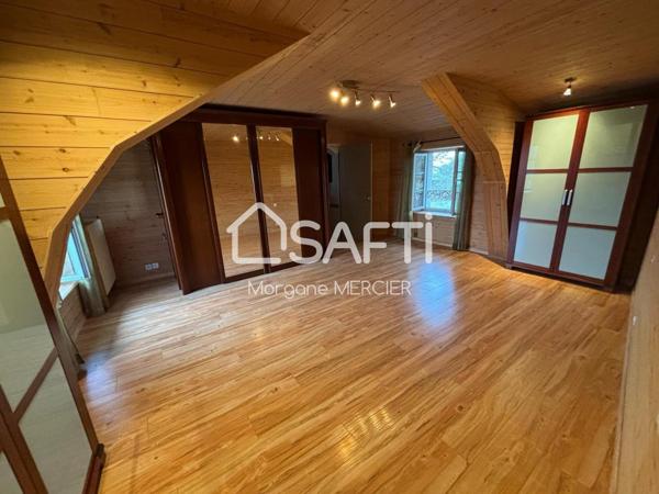 Maison de charme avec un gîte