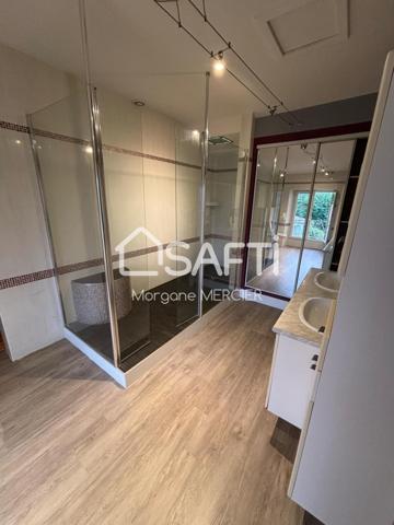 Maison de charme avec un gîte