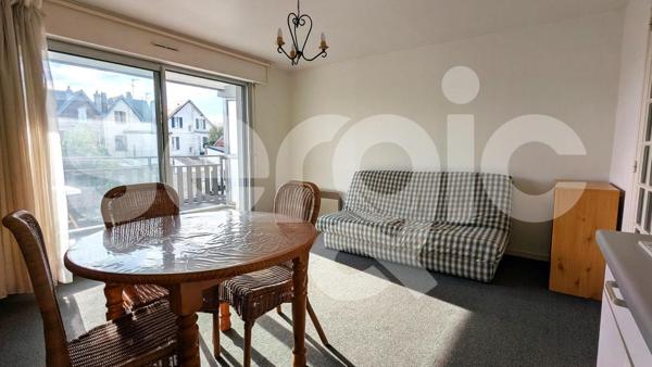 Location 1 Pieces 24 62600 Berck 09 0792 01 0028