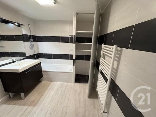 Appartement F3 à vendre  3 pièces - 72,80 m2 ANNEMASSE - 74