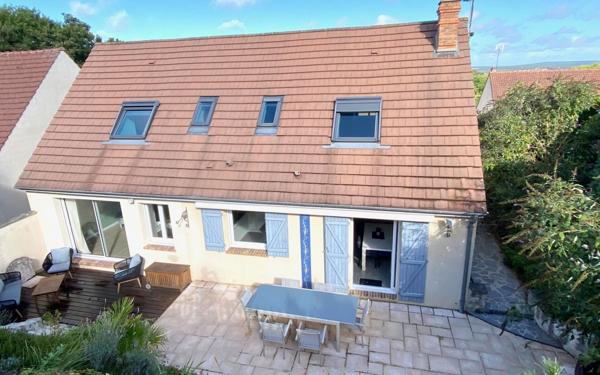 Maison à vendre    4 pièces • 137 m2 Mézières-sur-Seine