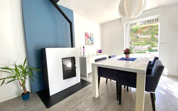 Maison à vendre    4 pièces • 137 m2 Mézières-sur-Seine