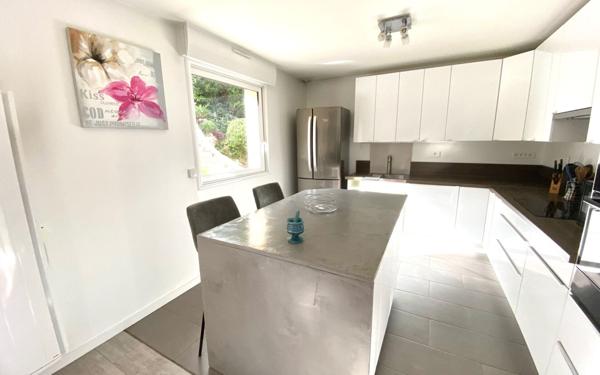 Maison à vendre    4 pièces • 137 m2 Mézières-sur-Seine