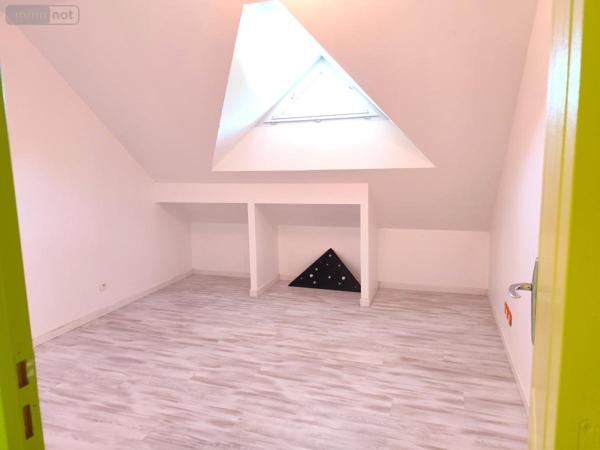 Maison à vendre à Saint-Saturnin-sur-Loire dans le Maine-et-Loire (49320), ref : 49005-1365