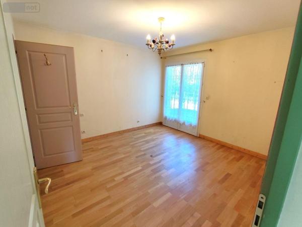 Maison à vendre à Saint-Saturnin-sur-Loire dans le Maine-et-Loire (49320), ref : 49005-1365