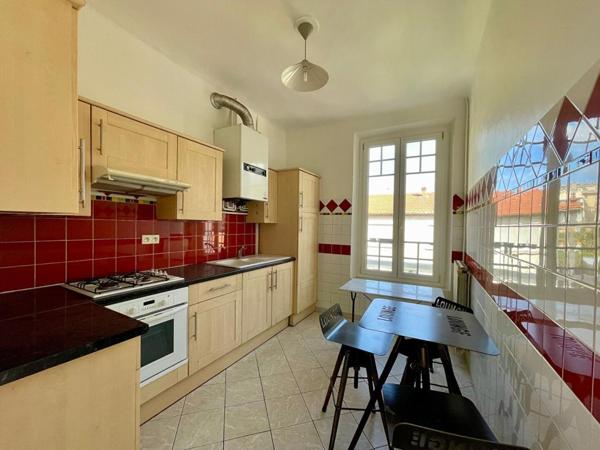 Maison de Charme Art-Déco et ses dépendances avec jardin et terrasse - Toulon (83200)