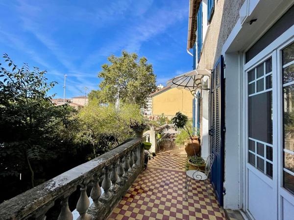 Maison de Charme Art-Déco et ses dépendances avec jardin et terrasse - Toulon (83200)