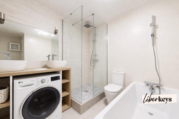 Charmant 3 pièces esprit loft avec double séjour