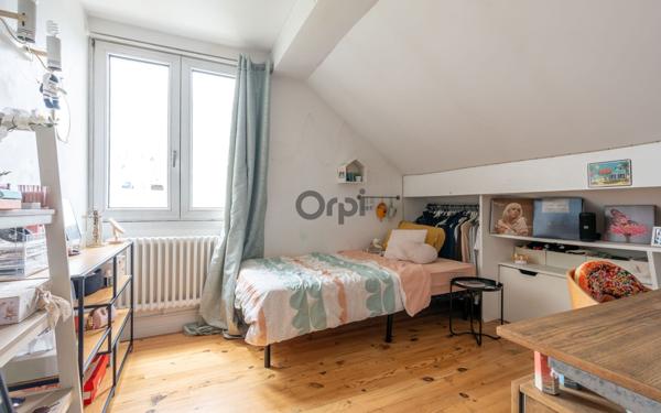 Maison à vendre    4 pièces • 104,60 m2 Champigny-sur-Marne