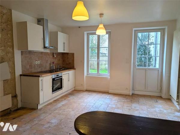 VENTE MAISON INDIVIDUELLE - SAINTE MAURE DE TOURAINE