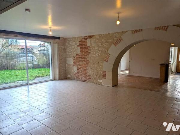 VENTE MAISON INDIVIDUELLE - SAINTE MAURE DE TOURAINE