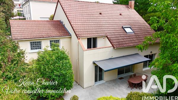Maison à vendre 5 pièces 193 m² Crécy-la-Chapelle