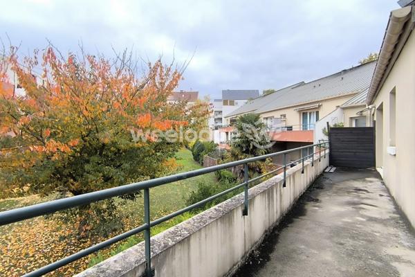 Appartement à vendre 3 pièces de 56,71 m² à Jouy-le-Moutier