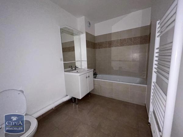 Appartement à louer 2 pièces 41.9m²