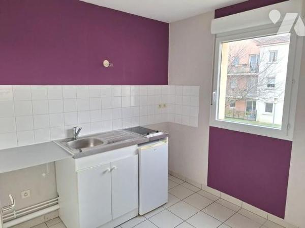 Appartement  F2 bis, 1er étage.