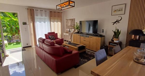 (16) Angoulême Maison à vendre 4 pièces, 3 Chambres, 1 Garage, terrain clos