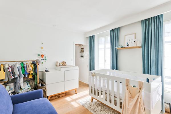 SEVRES CENTRE - APPARTEMENT DE CHARME 360 000 € **  - Référence  656-S