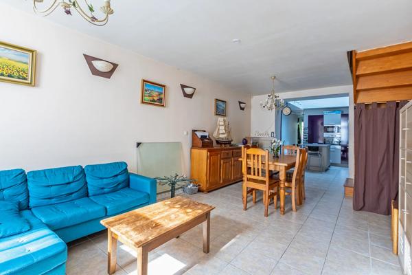 Maison à vendre 4 pièces 82m² Pérenchies (59840)