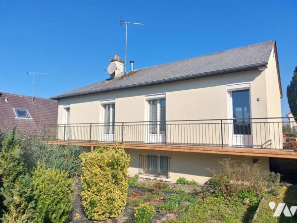 A VENDRE - MAISON 4 CHAMBRES- COSSE LE VIVIEN