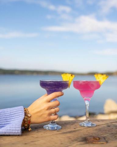 SAINT CHAMAS - Restaurant 80 couverts, Terrasse 150 places