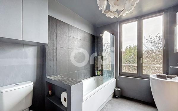 Maison à vendre    5 pièces •  Mouy