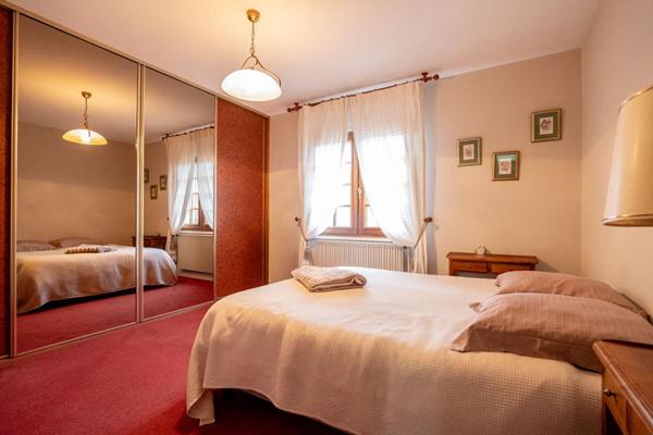 LIEUX UNIQUES ® x PROPRIÉTÉS PRIVÉES PROPOSE TRES BELLE MAISON CONTEMPORAINE DE 195 M² - CELLETTES