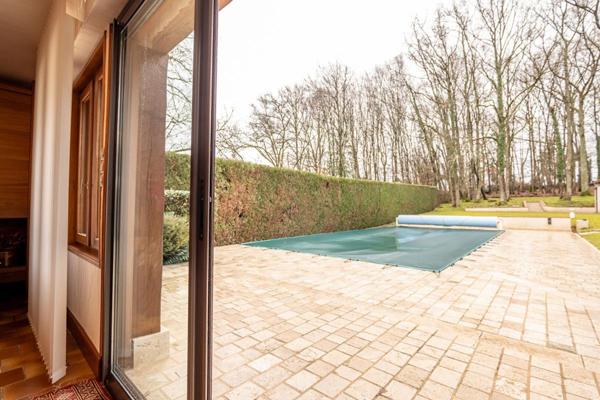 LIEUX UNIQUES ® x PROPRIÉTÉS PRIVÉES PROPOSE TRES BELLE MAISON CONTEMPORAINE DE 195 M² - CELLETTES