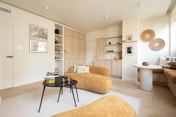 Appartement Paris 8e - AVENUE MONTAIGNE