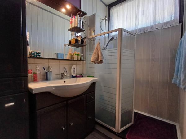 Maison  4 pièce(s)  3 chambre(s)  81.85 m²