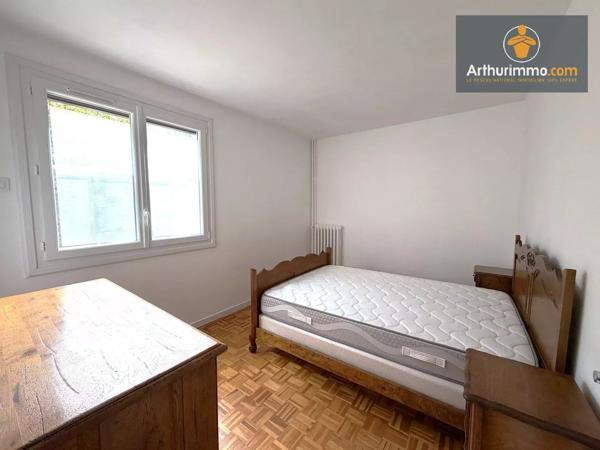 Vente                                                      Appartement
                        
                     4 pièces                      73 m2                     à Compiègne