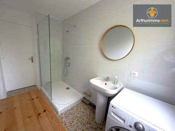 Vente                                                      Appartement
                        
                     4 pièces                      73 m2                     à Compiègne