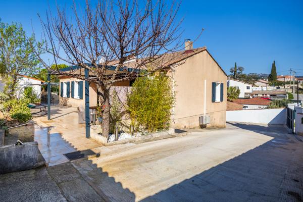 Allauch/Logis Neuf - Maison Traditionnelle - 4P - 95M2 Jardin 1200m2
