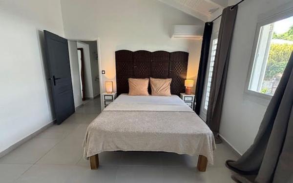 Appartement à louer    3 pièces •  Le Moule