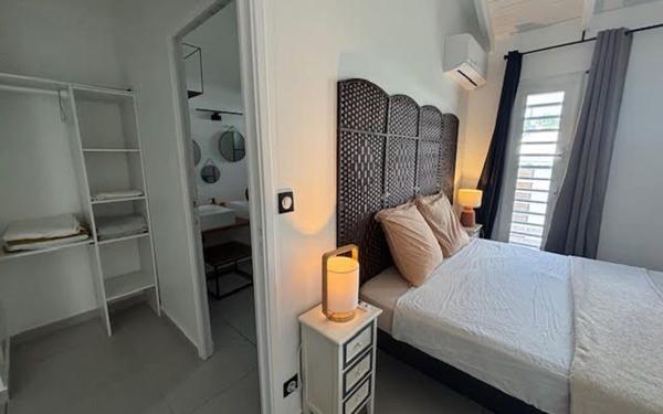 Appartement à louer    3 pièces •  Le Moule