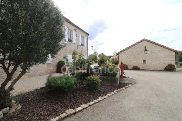 Demeure de charme avec piscine au cœur de la Côte Chalonnaise
