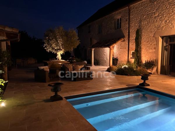 Demeure de charme avec piscine au cœur de la Côte Chalonnaise