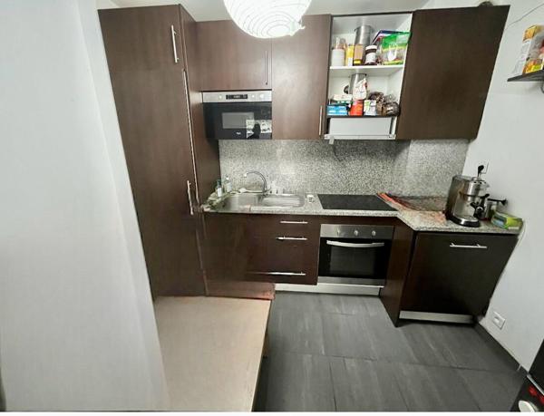 CENTRE VILLE DE MEAUX F3 avec terrasse de 30 m2