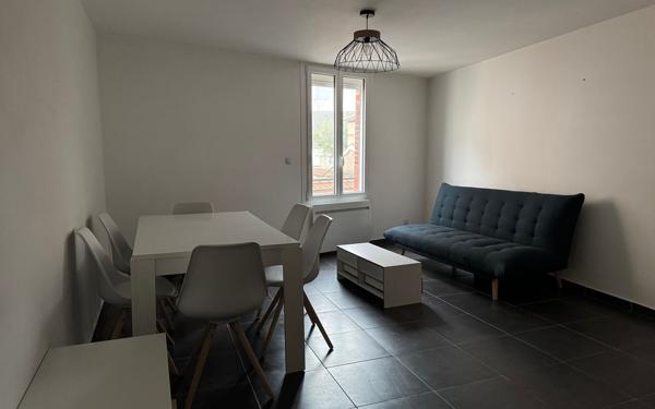 Appartement à louer    3 pièces • 58,16 m2 Épernay