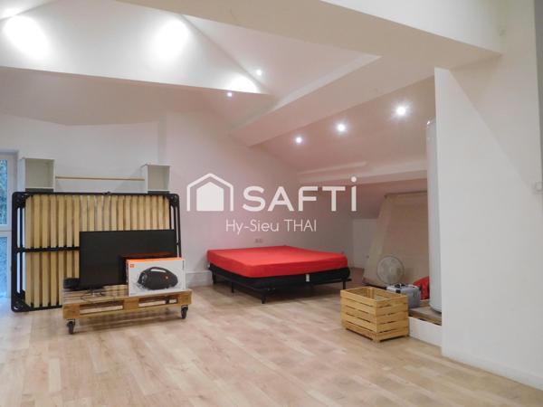 Maison de village, 2 étages, 5 pièces, jardin , garage à Nantua (01130)