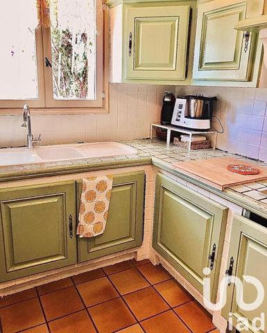 Maison traditionnelle 4 pièces de 101 m² à Sanary-sur-Mer (83110)