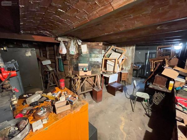 Immeuble à vendre à Manosque dans les Alpes-de-Haute-Provence (04100), ref : 025/1932   
Centre ville