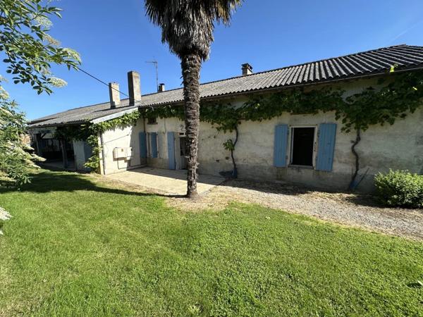 Vente                                                      Ferme
                        
                                         154 m2                     à Adriers
