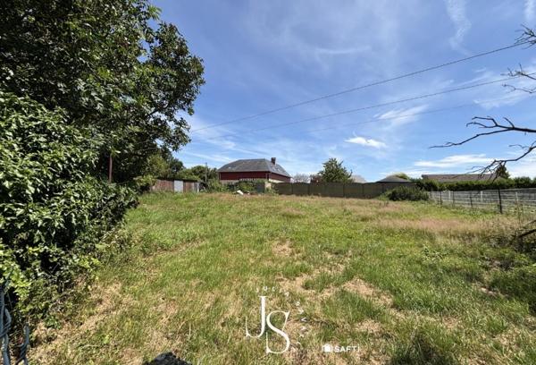 Terrain 811m² au calme, proche commodités