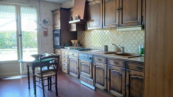 Achat - Maison | Pavillon Forges-les-Eaux 76440 5 pièces 86 m 2 605 m 2