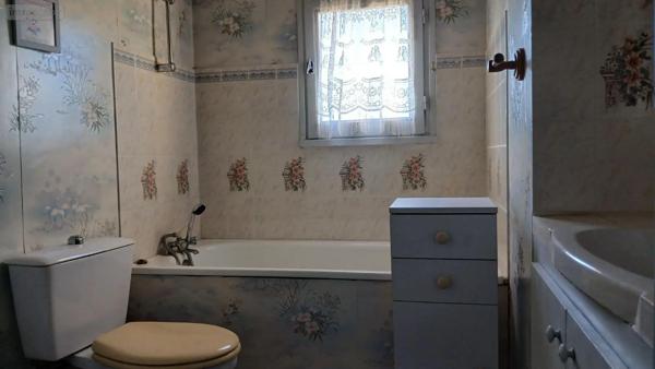 Achat - Maison | Pavillon Forges-les-Eaux 76440 5 pièces 86 m 2 605 m 2